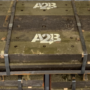 CURTAIN LINERS to suit MCCLOSKEY I44